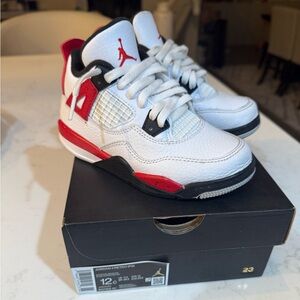 Kids Nike shoes. Never worn